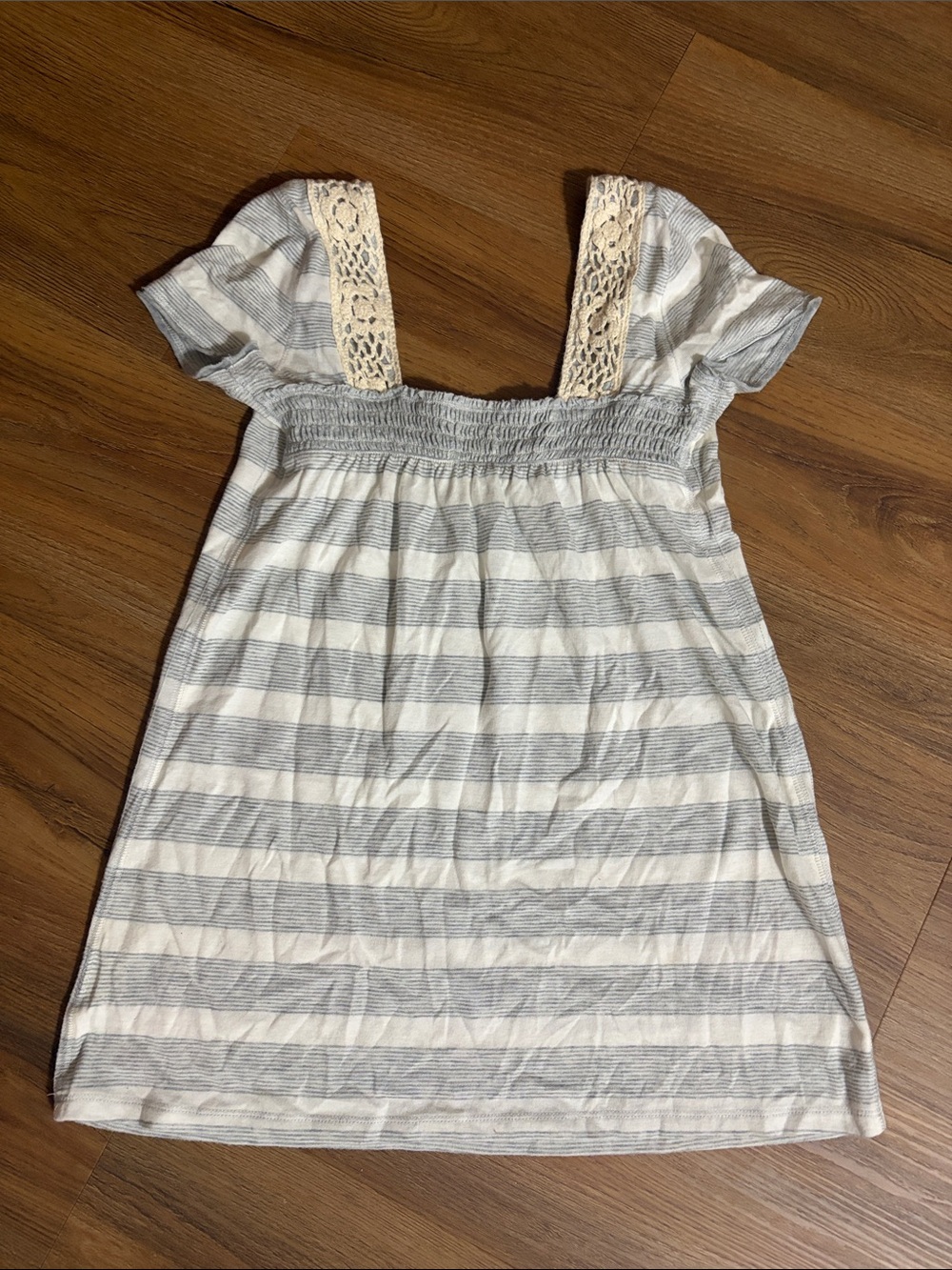 Hollister Crochet Square-Neck Striped Tee in Cream and Light Gray - Picture 3 of 3